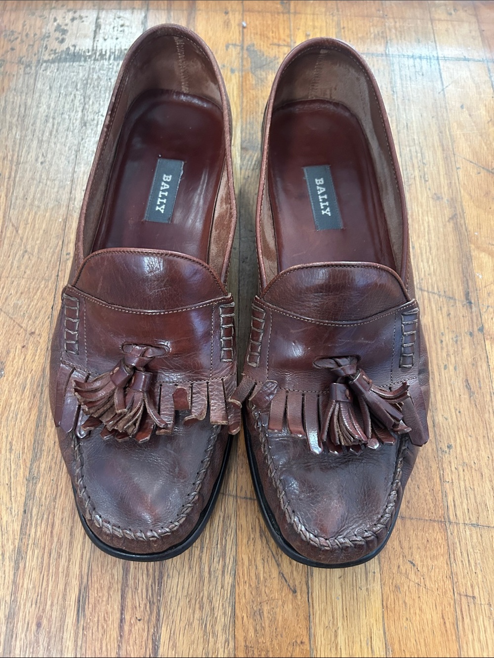 BALLY BROWN LOAFERS OG design made in ITALY (lucky find) OG price 825